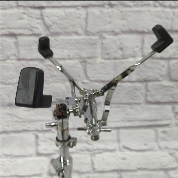 image 4 snare stand.jpg