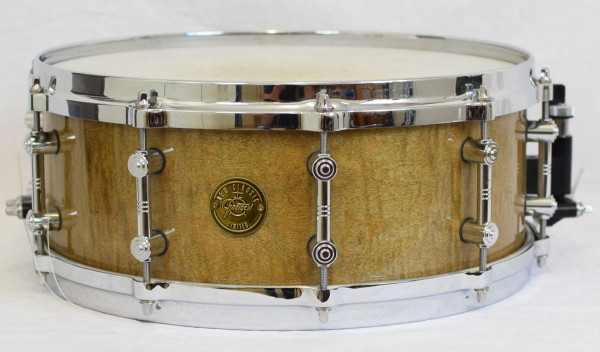 gretsch_snare-nc-stardust.jpg