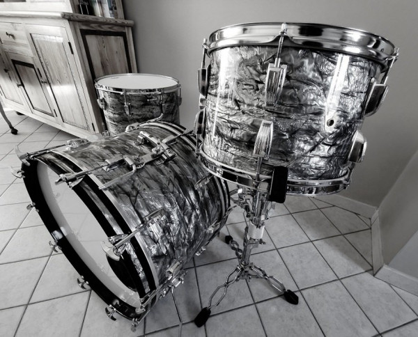 IMG_Ludwig-super classic-NB_06.jpg