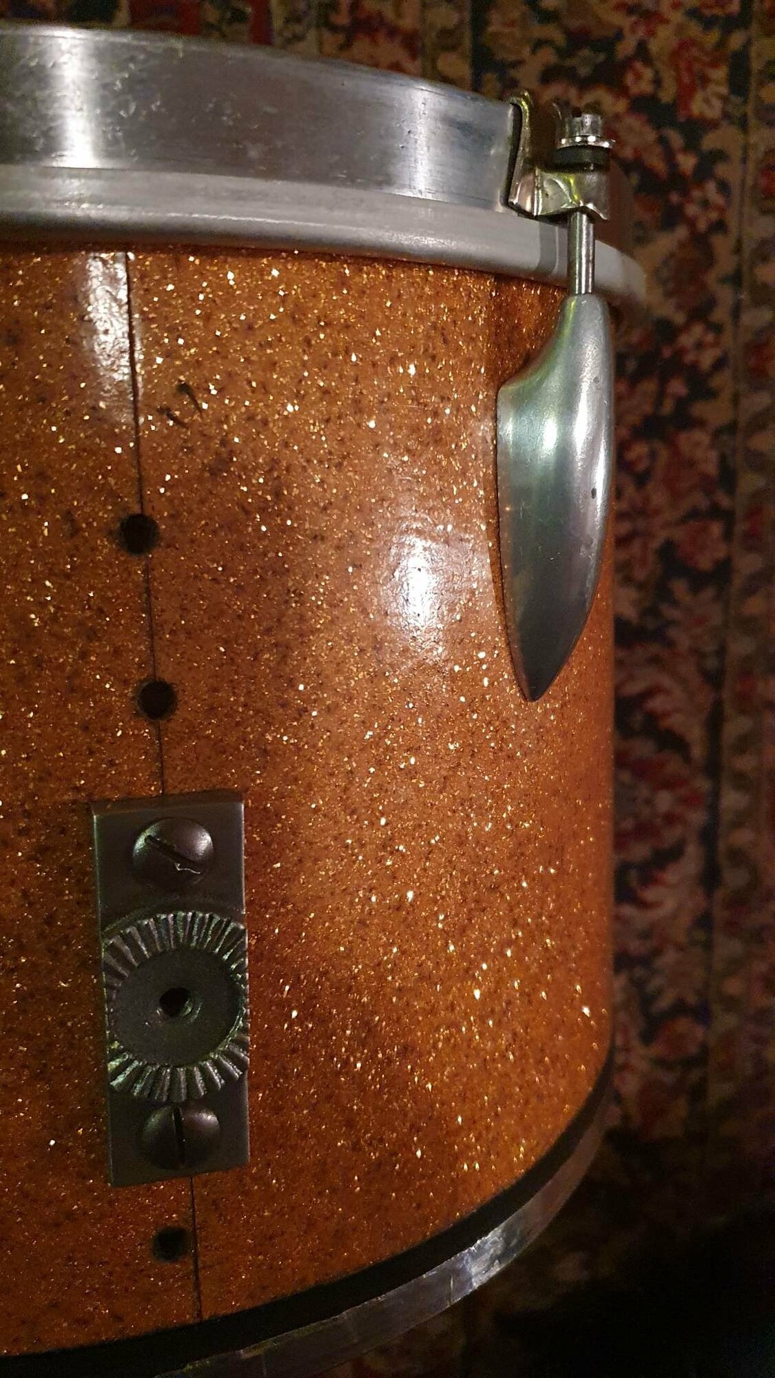 TOM 1