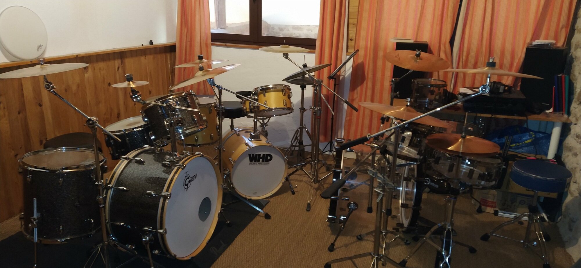 ensemble 3.jpg